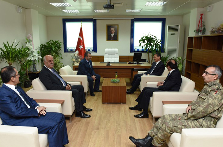 vali-üniversite ziyaret1