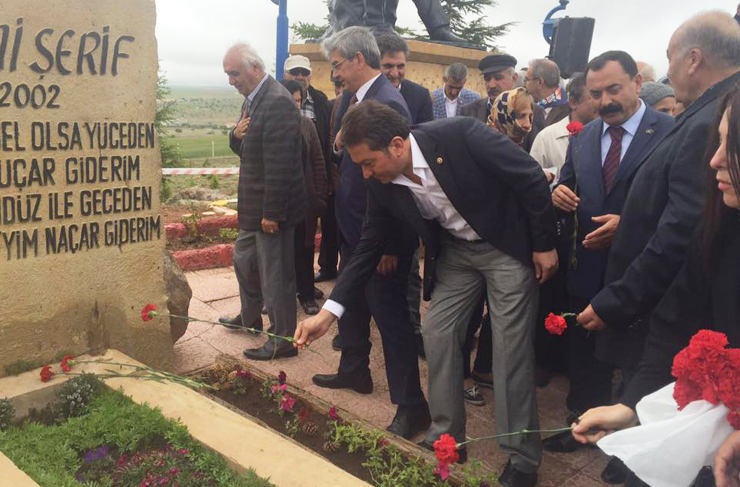 aşık mahzuni şerif1