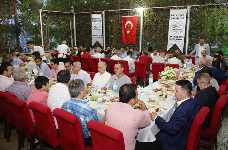 bld-iftar yemeği10