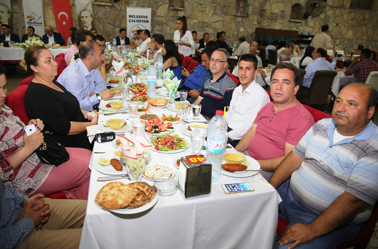 bld-iftar yemeği9