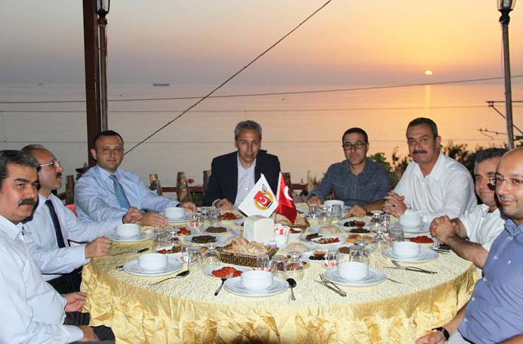 igc iftar yemeği1