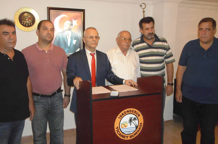 İskenderun Ticaret Borsasında gerçekleştirilen toplantıda ise bildiriyi yönetim kurulu adına Engin Vayısoğlu okudu