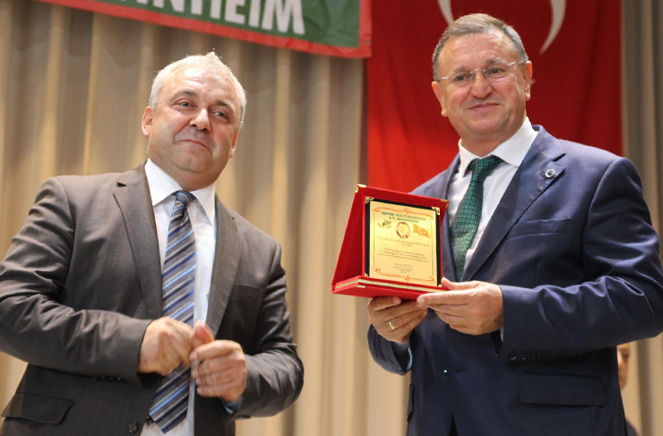 gadir-hum-konferansi2