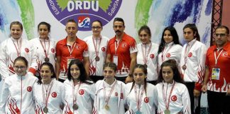 Erdener’den Bayan Boksçulara Kutlama!