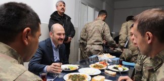 Bakan Soylu’dan Askerlere Moral!