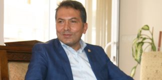 Ertem; “Memura Resmen Sadaka Veriliyor”