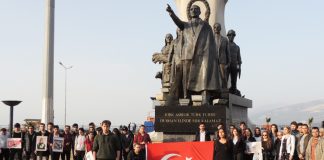 Liseli Gençlerden Mehmetçiğe Selam!