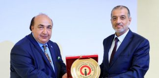 Büyükuslu: “Gençler ‘İsviçre Çakısı’ Gibi Olmalı!”