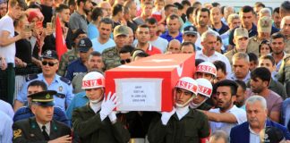 Şehit Ak Gözyaşlarıyla Son Yolculuğuna Uğurlandı