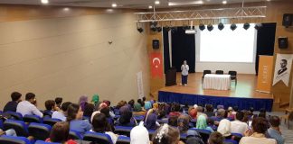 Sosyolog Özcan; “Çocuklarımız Ekran Bağımlısı Olmasınlar”