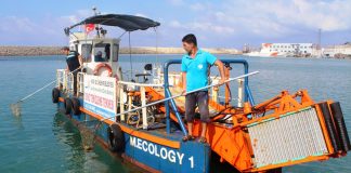 Sahiller Temizleniyor