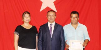 Üstün Başarılı Çalışmalar Yapan Öğretmenlere Başarı Belgesi Verildi