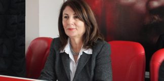 Nalan Akkülah Belediye Başkanlığına Adaylığını Açıkladı