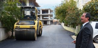 Sarımazı’da Asfalt Çalışmaları Devam Ediyor