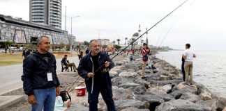 İskenderun Sahili, Sportif Olta Balıkçılığı Yarışması ile Şenlendi