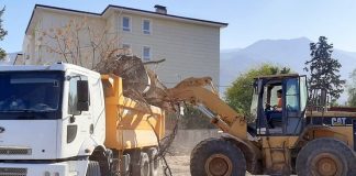 İskenderun Belediyesinden Kapsamlı Temizlik Çalışması
