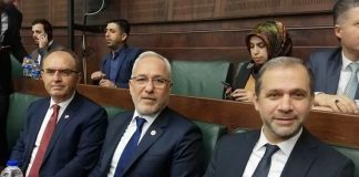 Belediye Başkanı Tosyalı, Ak Parti Meclis Grup Toplantısına Katıldı