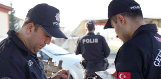 İskenderun’da Polisten Çok Özel Uygulama