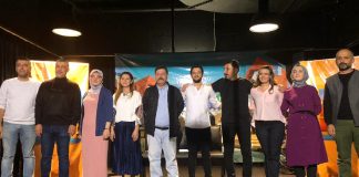 4 Duyu 1 Kalp Grubu’ndan ‘Yaşama Engel Yok!’Oyunu