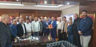 Muhtarlardan Müdür Güneş’e Teşekkür