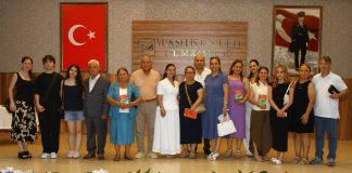 Seval Kirmit Yazar Yeni Kitabı ‘İletişim Köprüsü’nü Tanıttı