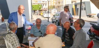 Başkan Tosyalı Vatandaşların Sorunlarını Dinlemeye Devam Ediyor