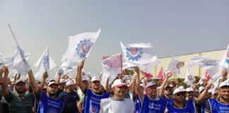 Yolbulan Metal İşçileri İnsanca Bir Ücret İçin Greve Çıktı!