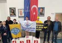 6 Şubat Depremleri Anısına Yüzme Müsabakaları Düzenlendi