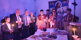 Ermeni Kilisesinde Paskalya Buluşması!