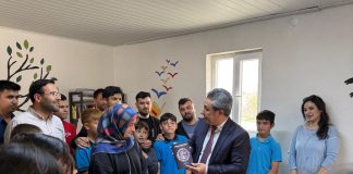 10 Yılda 17 Köy Okuluna 50 Bin Kitap!