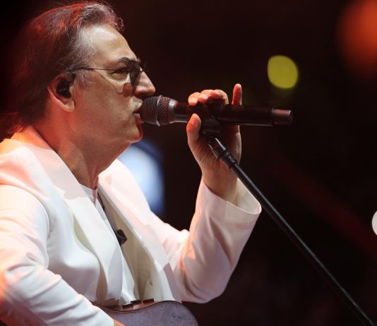 Çelik Konseriyle Festival Coşkusu Zirveye Ulaştı