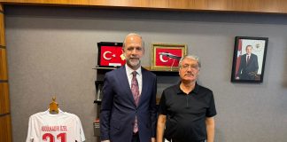 İş İnsanı Mehmet Turhan, Abdulkadir Özel’i TBMM’de Ziyaret Etti
