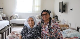 HBB’den 98 Yaşındaki Şemsi Teyzenin Yüzünü Güldüren Hizmet