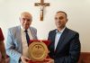 Nevzat Güneş’ten Aziz Corç Kilisesi Cemaatine Veda Ziyareti