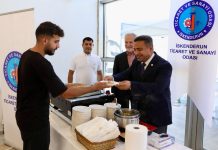 İSTE’de Üniversiteye Tatlı Başlangıç