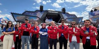MKÜ Rektörü Veysel Eren, TEKNOFEST Güneydoğu’da Öğrencilerle Buluştu